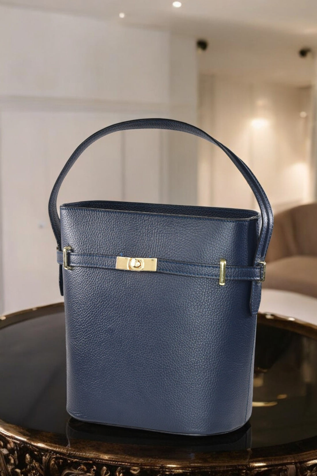Louise bag in Navy Blue Dollar leather