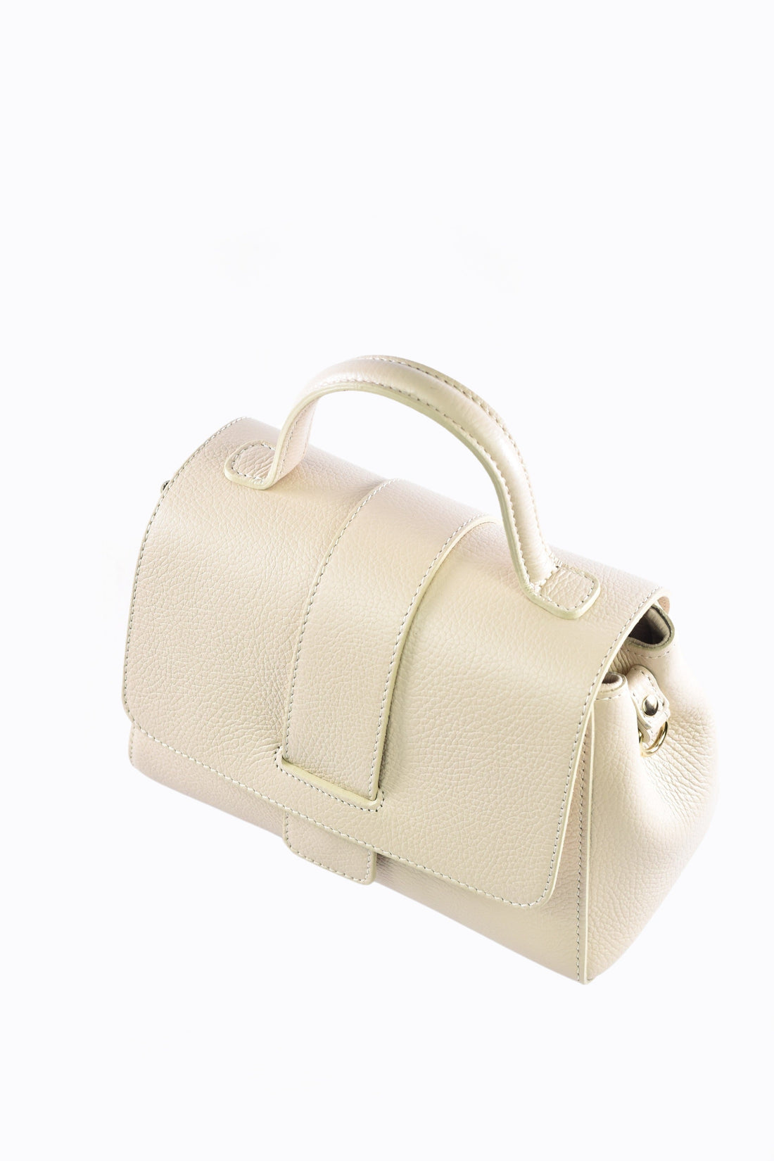 Madison bag in Beige Dollar leather