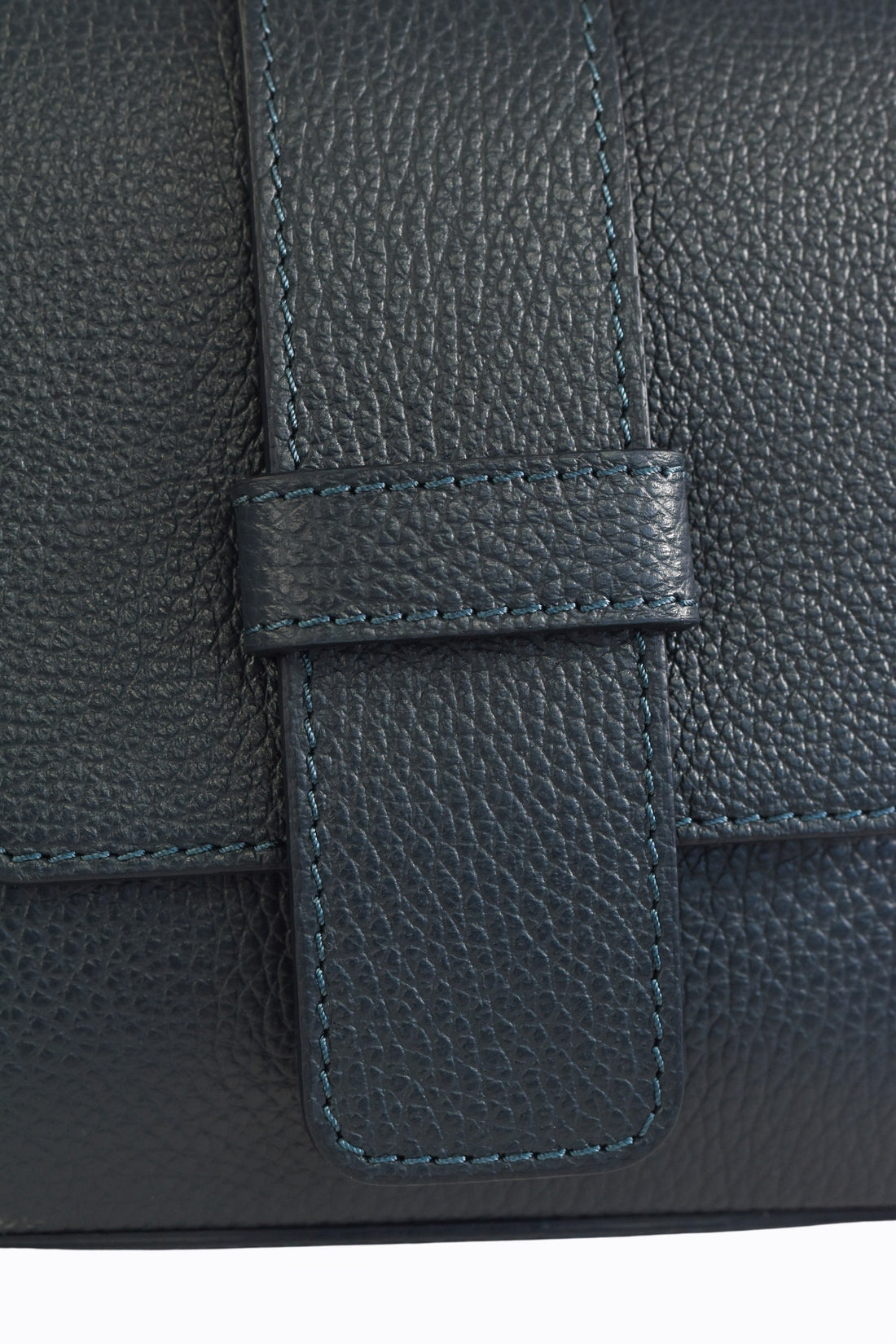 Riven Bag in Navy Blue Dollar Leather