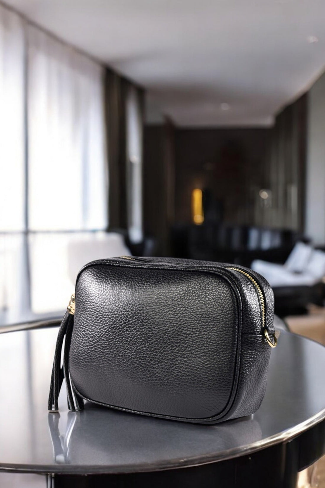 Soap Bag in Black Dollar Leather - Gift