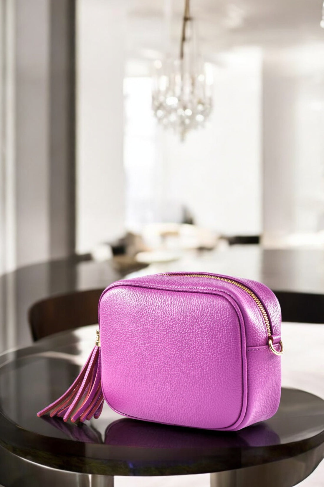 Soap Bag in Cyclamen Dollar Leather