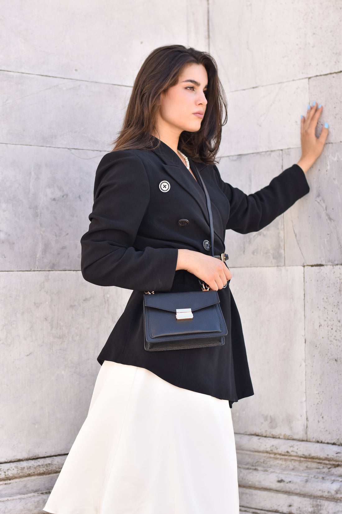 Reina Bag in Black Dollar Leather