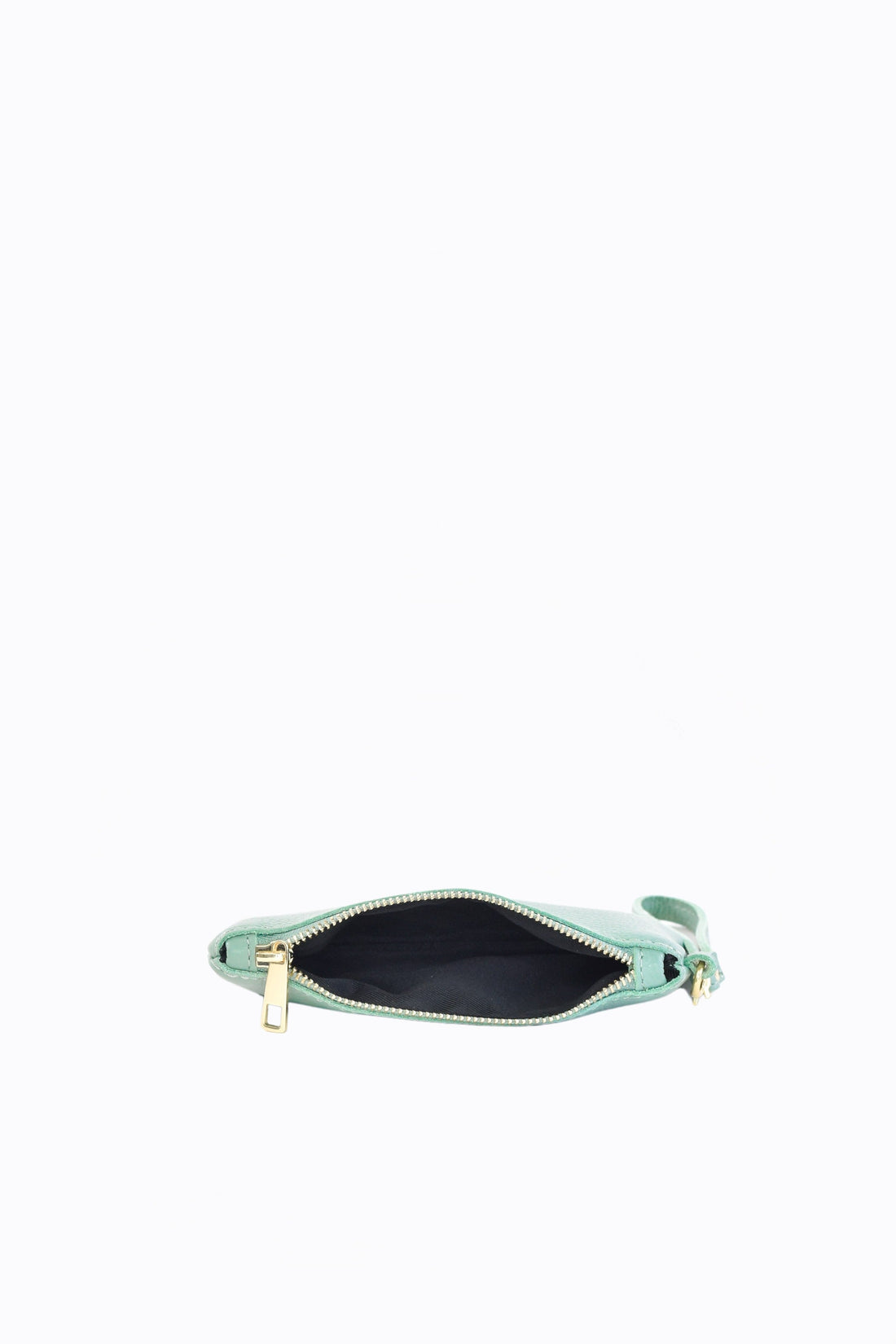 Voemièn Clutch in Mint Green Togo Leather