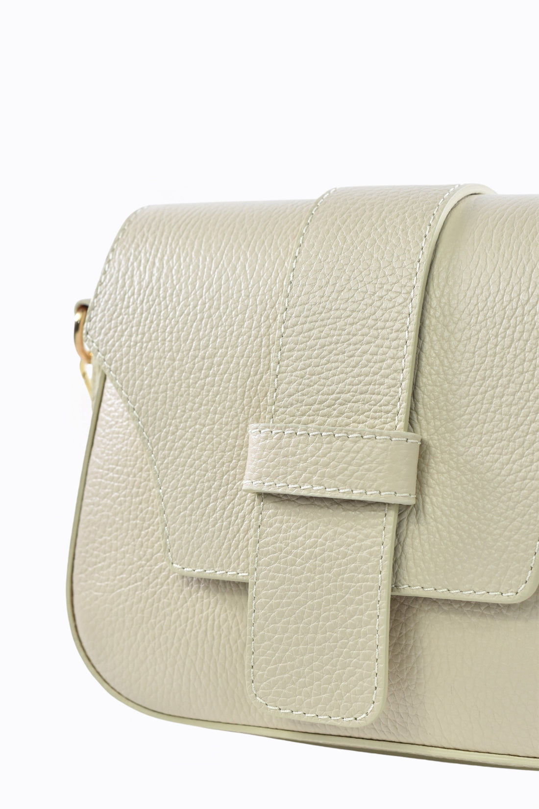 Riven Bag in Beige Dollar Leather