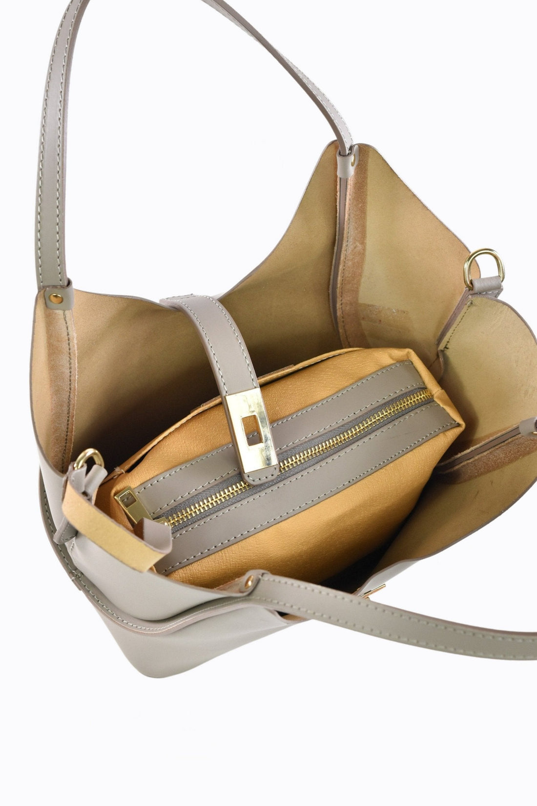 Amelie bag in Brushed Taupe Leather