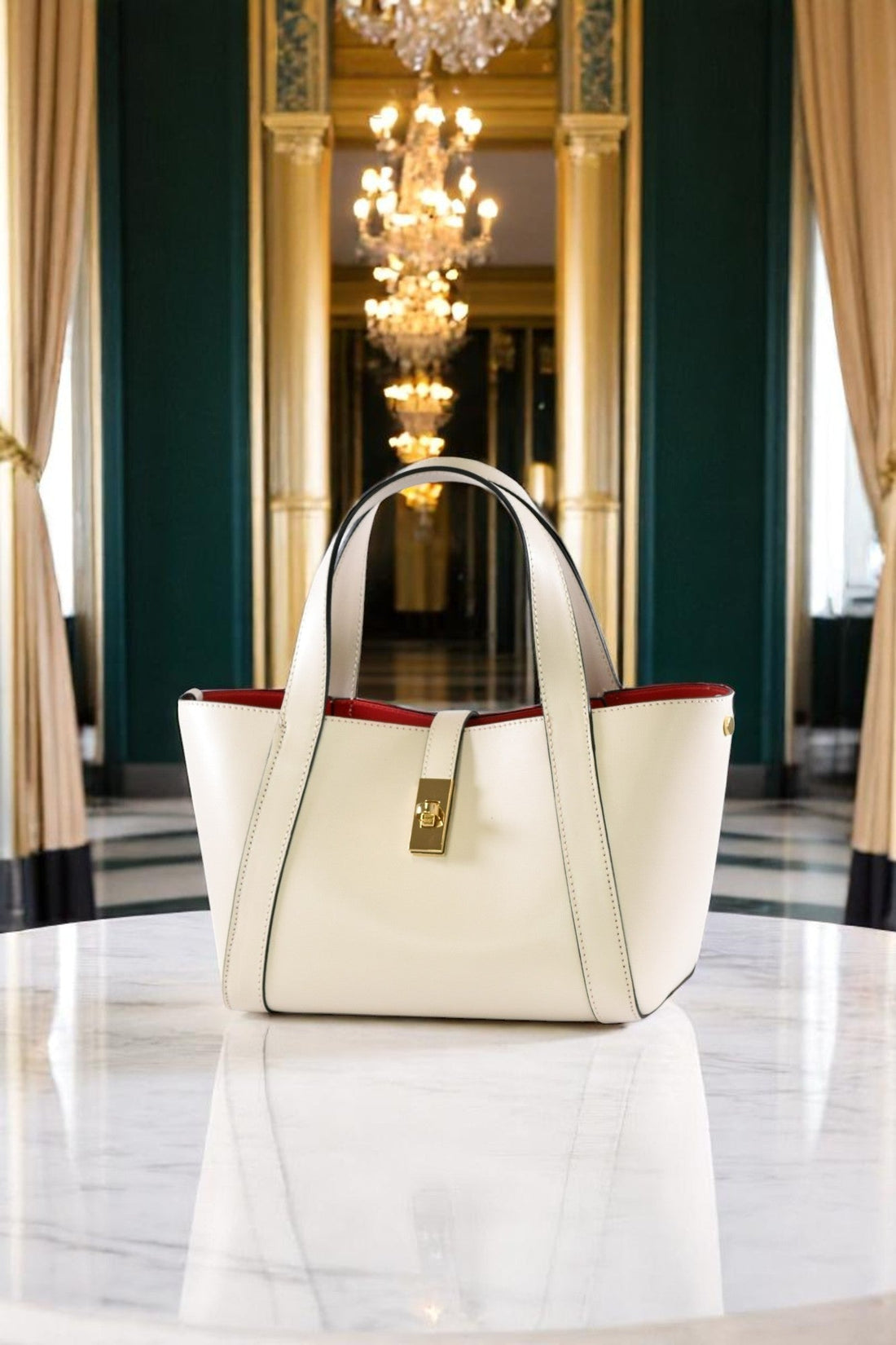 Eleonor Bag in Beige Saffiano Leather