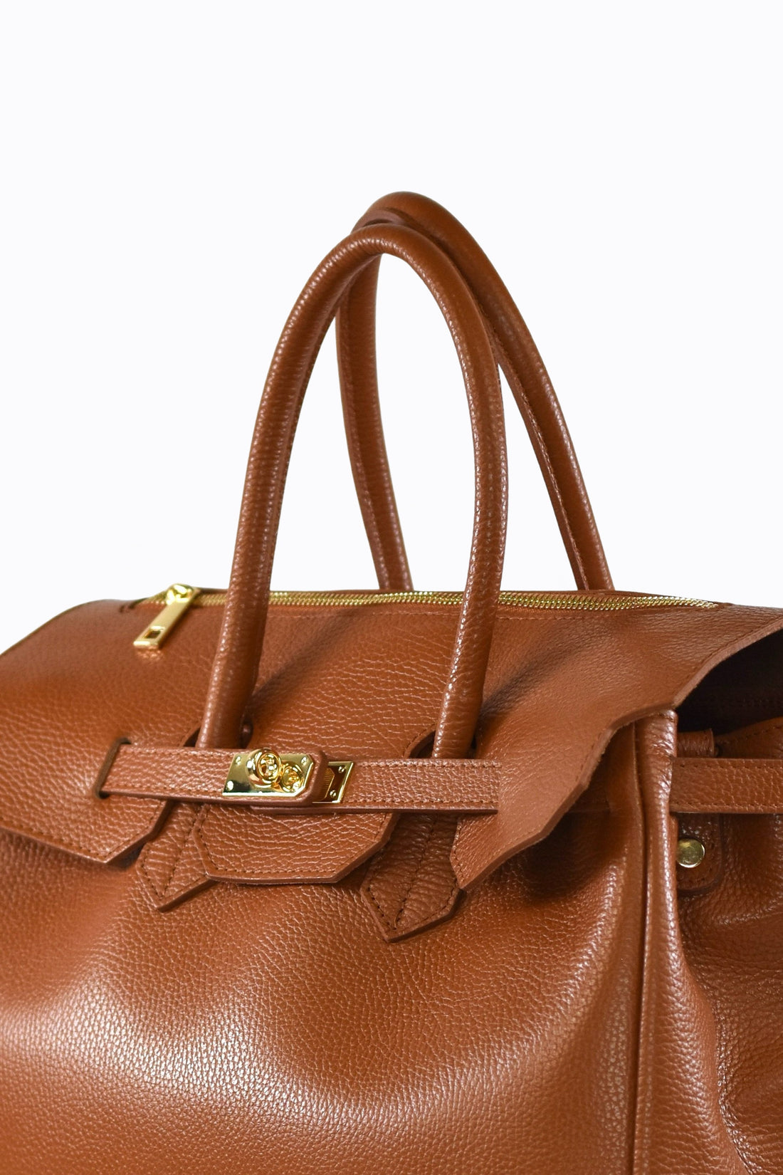 ELIZABETH BAG IN TOGO LEATHER TAN