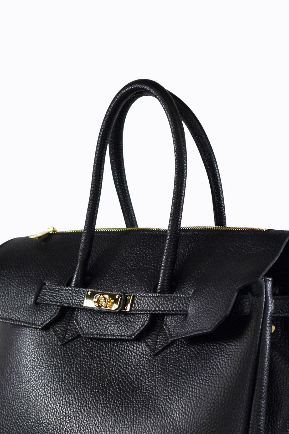 ELIZABETH BAG IN TOGO LEATHER BLACK