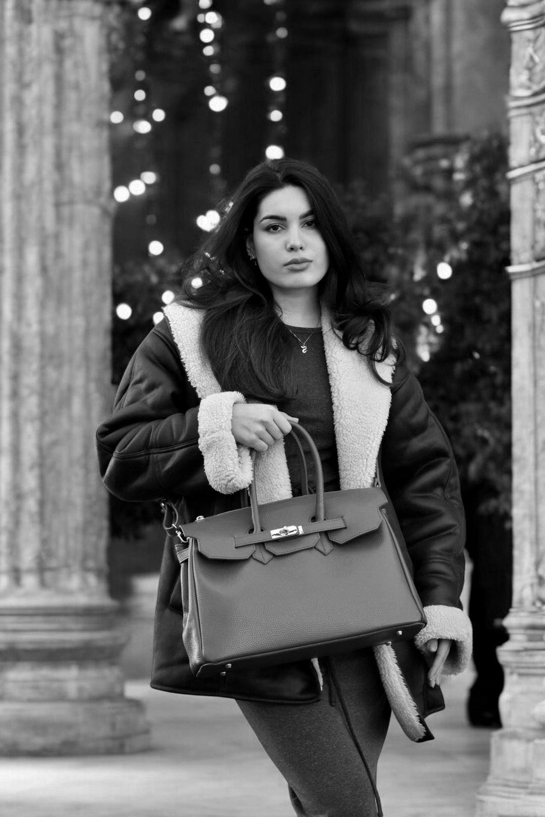 ELIZABETH BAG IN TOGO LEATHER DARK BROWN