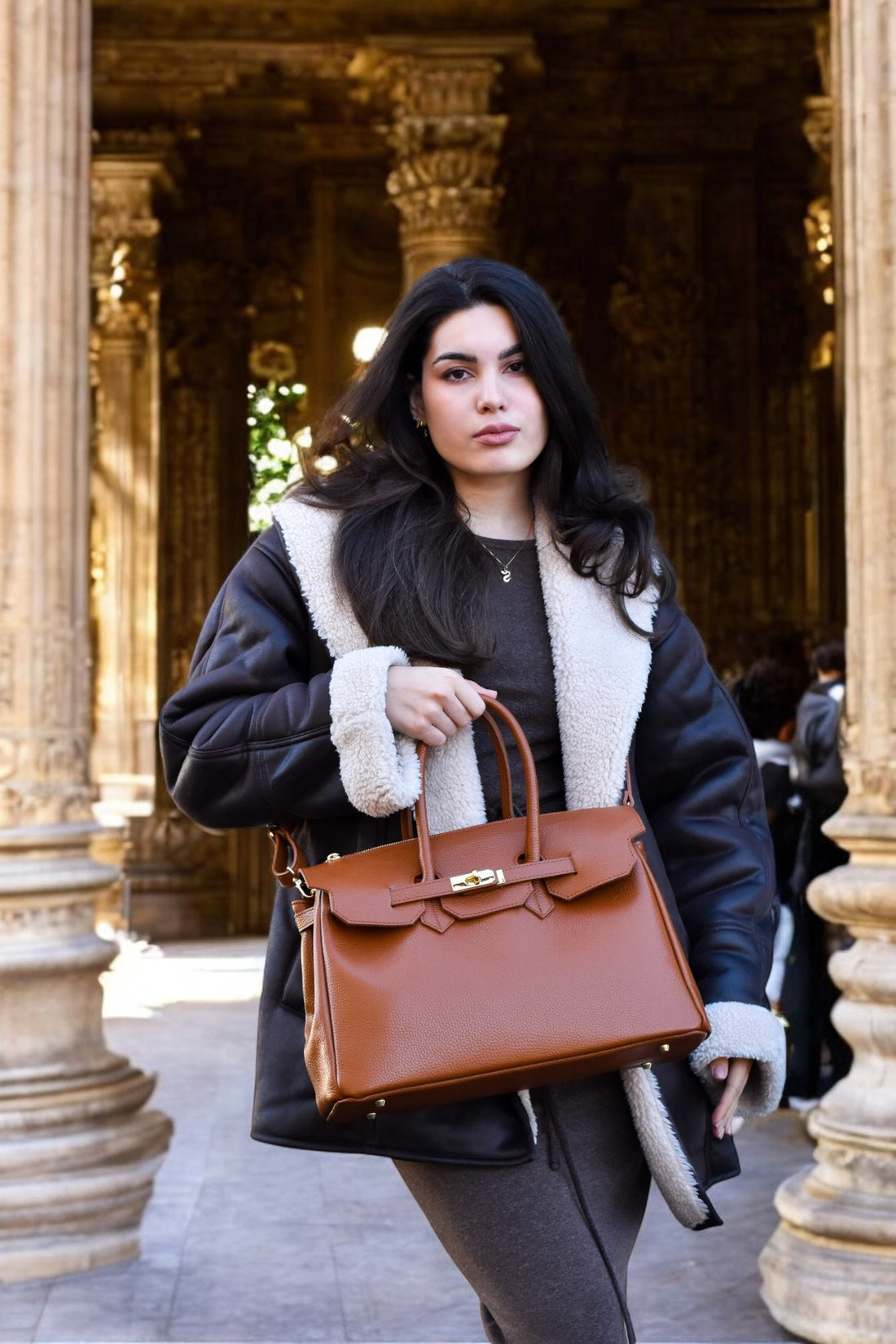 ELIZABETH BAG IN TOGO LEATHER TAN