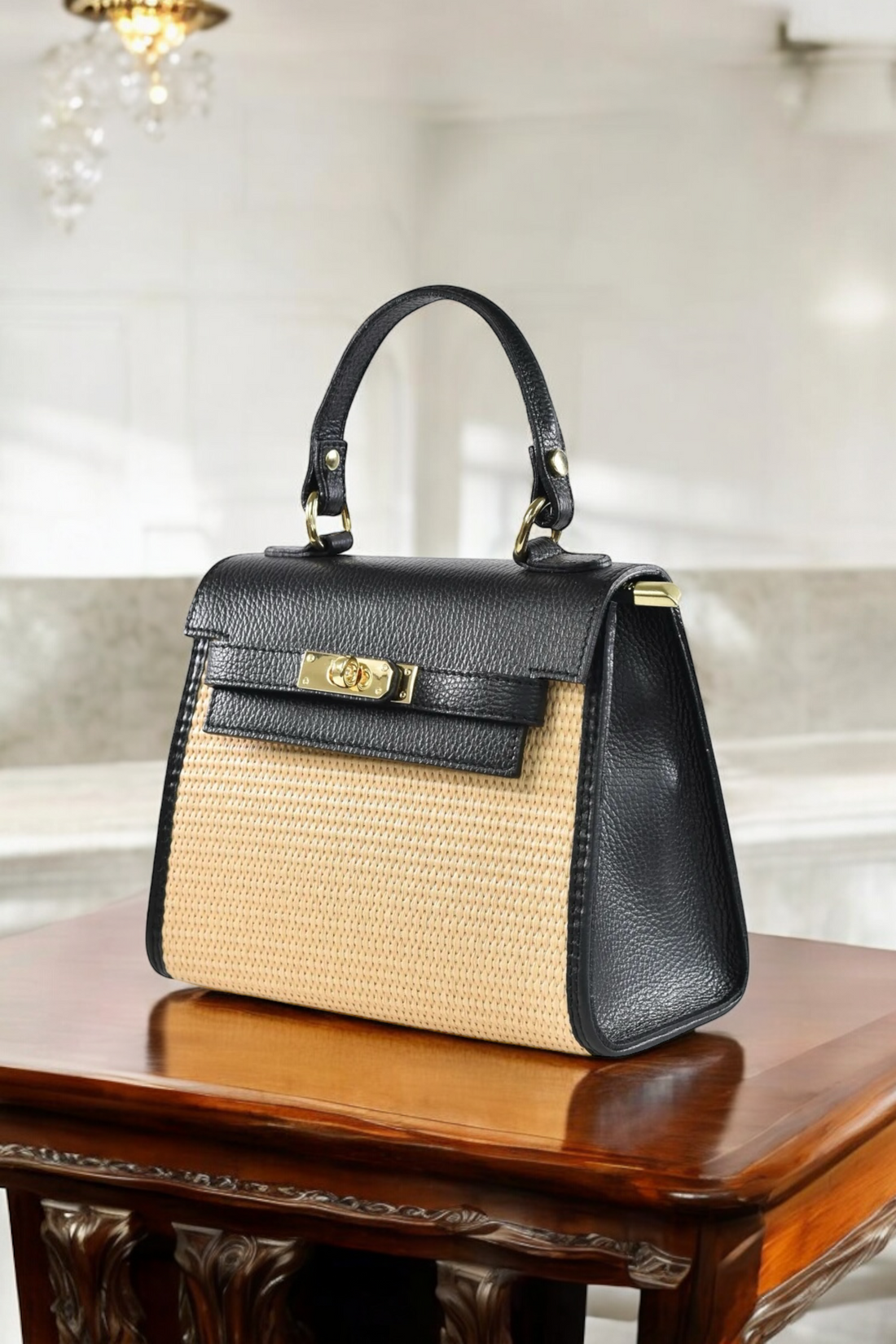 Freydis Bag in Dollar Leather and Raffia Black