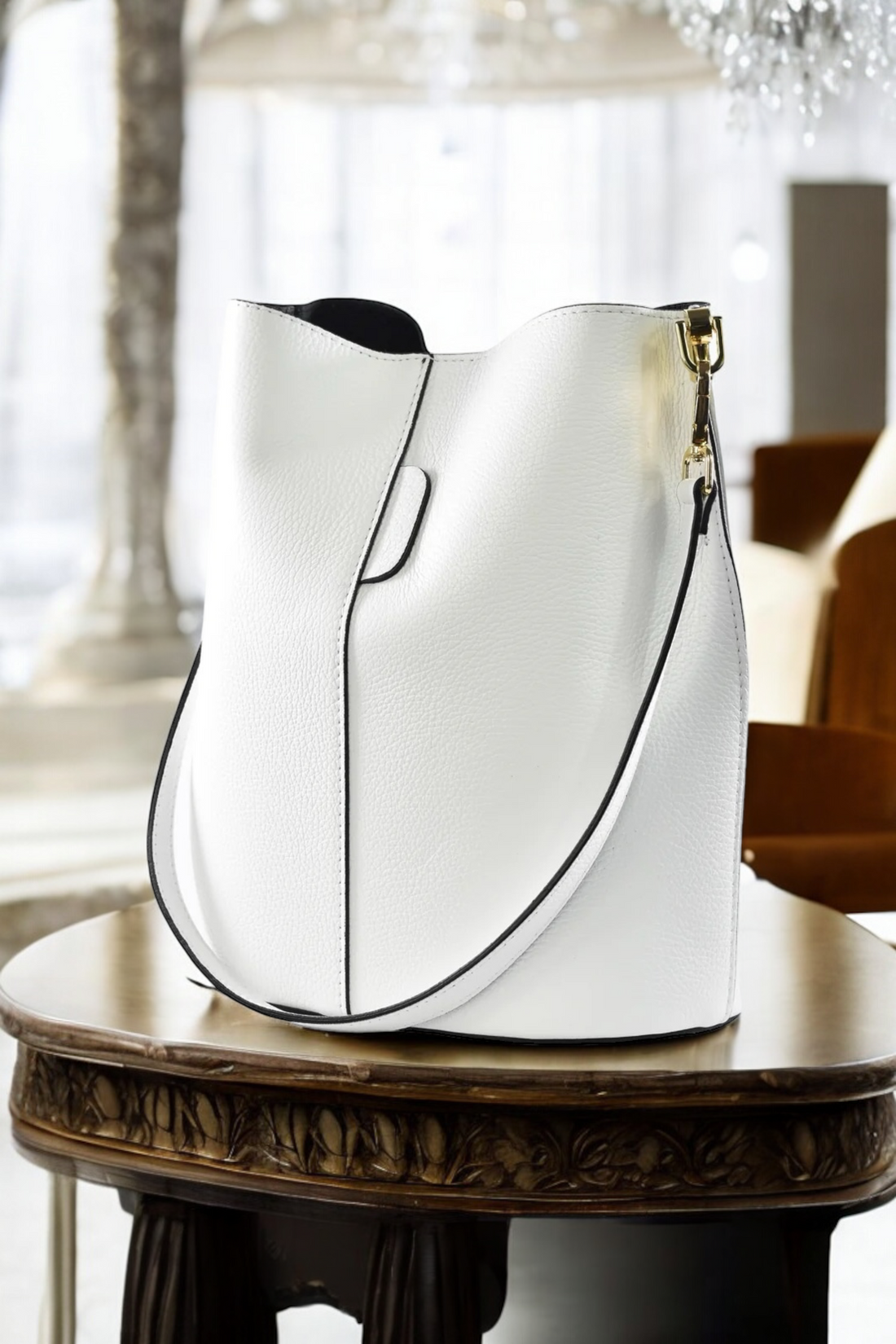 Giusy Bag in White Dollar Leather