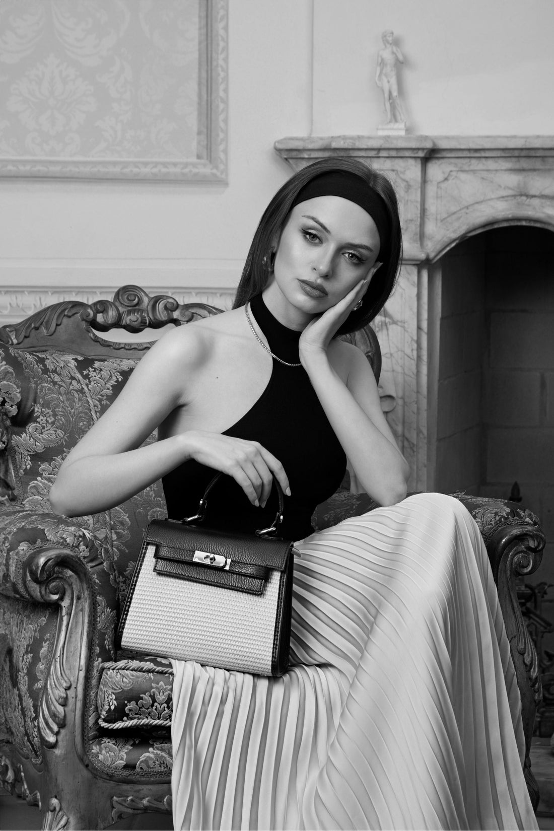 Freydis Bag in Dollar Leather and Raffia Beige