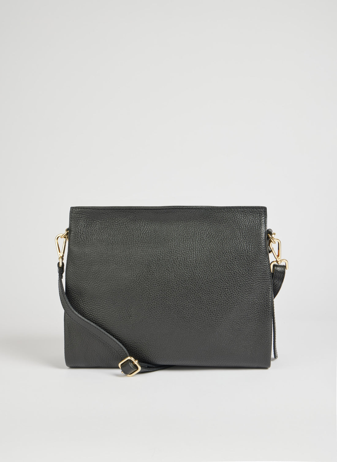 Braid Bag in Black Dollar Leather