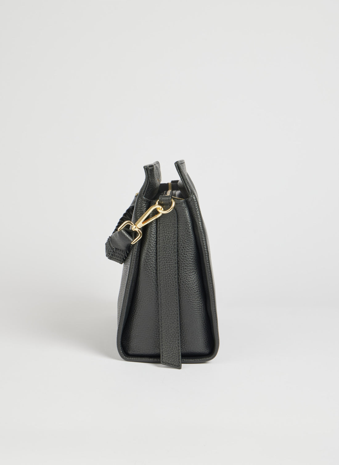 Braid Bag in Black Dollar Leather