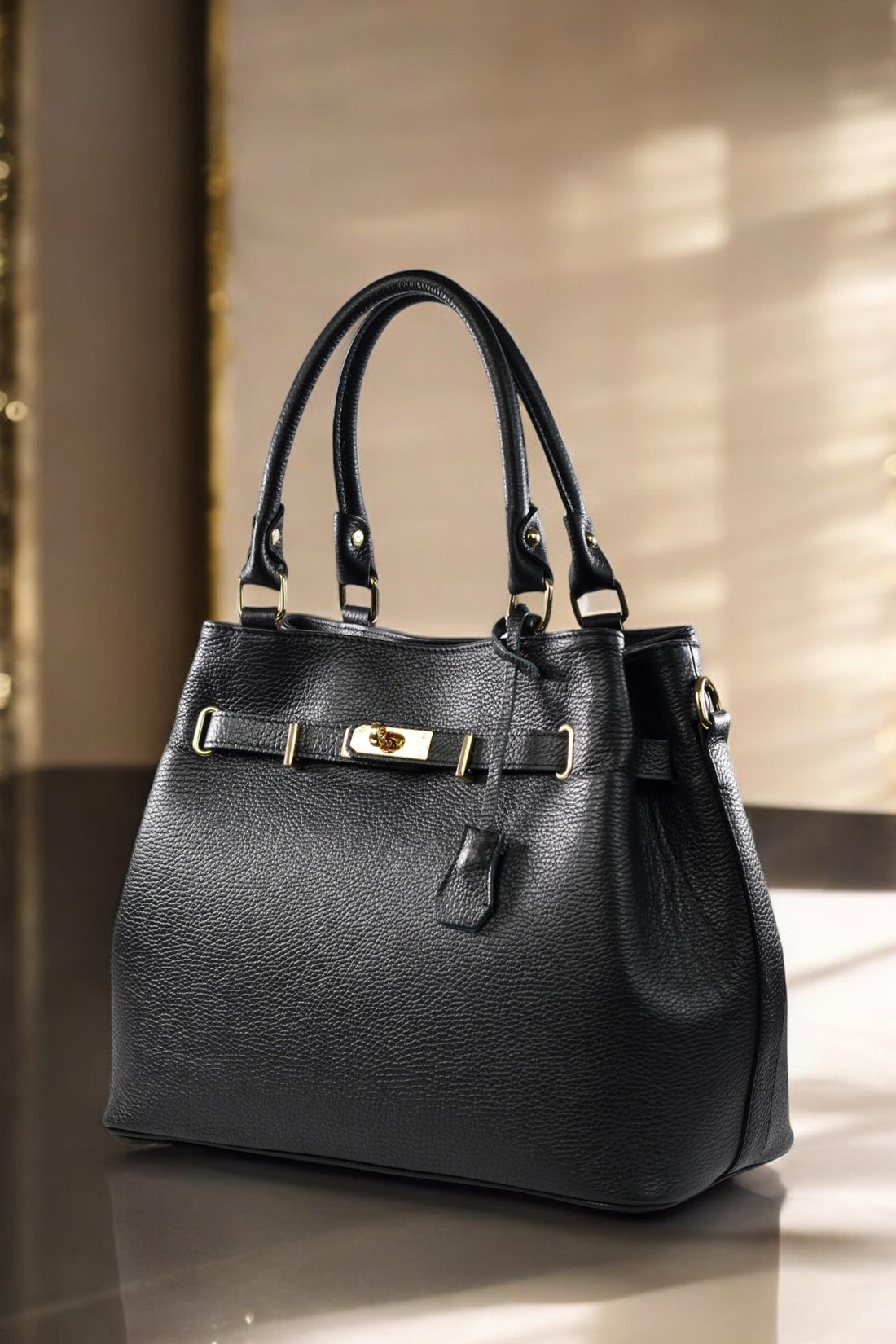 ALISON BAG IN BLACK TOGO LEATHER